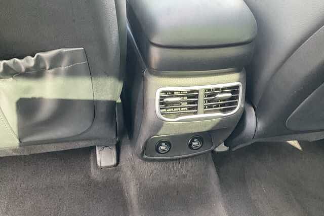 Hyundai SANTA FE 1.6 TGDi Hybrid Ultimate 5dr 4WD Auto Green