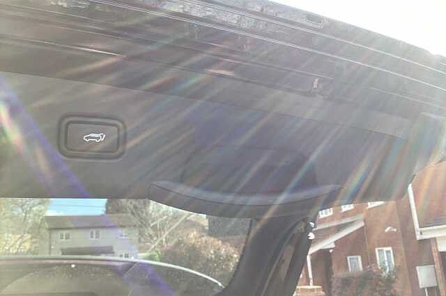Hyundai TUCSON ESTATE 1.6T Plug-in Hybrid Premium 5dr Auto Black