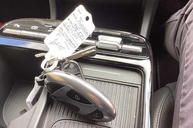 Hyundai TUCSON ESTATE 1.6T Plug-in Hybrid Premium 5dr Auto Black