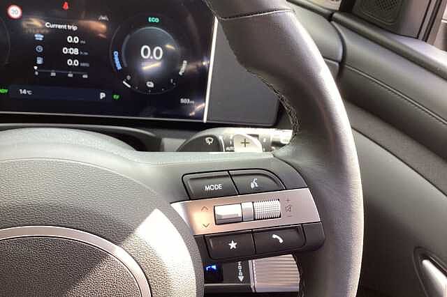 Hyundai TUCSON ESTATE 1.6T Plug-in Hybrid Premium 5dr Auto Black