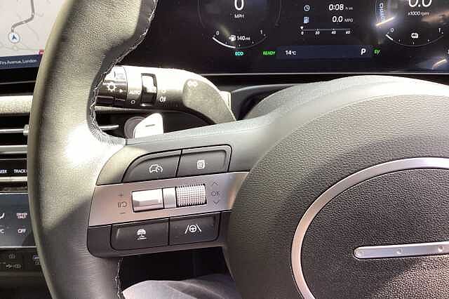 Hyundai TUCSON ESTATE 1.6T Plug-in Hybrid Premium 5dr Auto Black