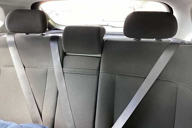 Hyundai KONA 1.6 T-GDi (138ps) Advance DCT White