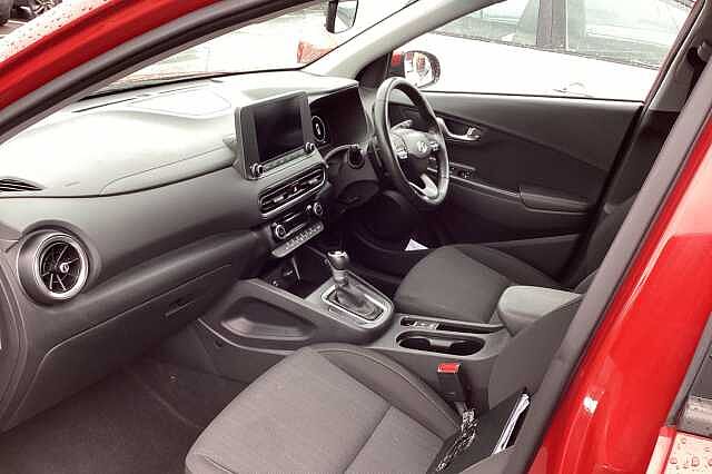 Hyundai KONA 1.6 GDi Hybrid DCT 2022MY SE Connect Red