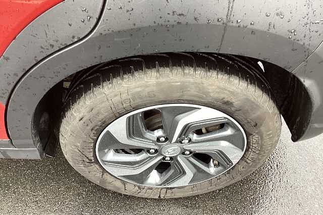 Hyundai KONA 1.6 GDi Hybrid DCT 2022MY SE Connect Red