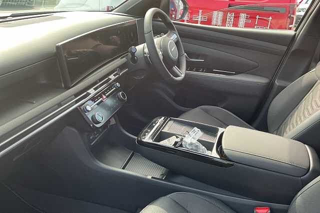Hyundai TUCSON 1.6T 239 Hybrid Black Line 5dr Auto White
