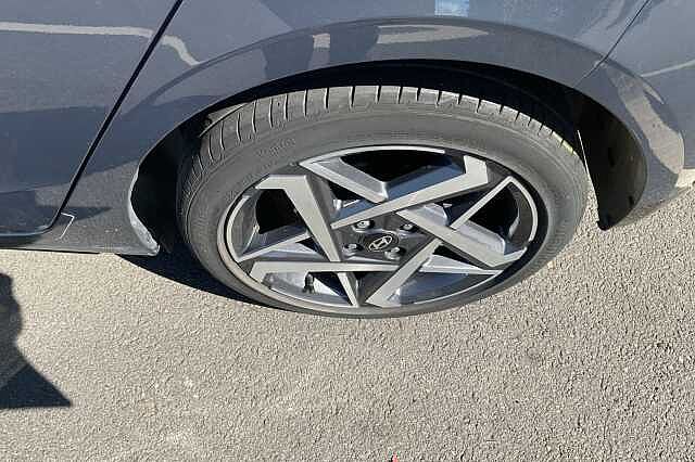 Hyundai I20 1.0T GDi Premium 5dr DCT Grey