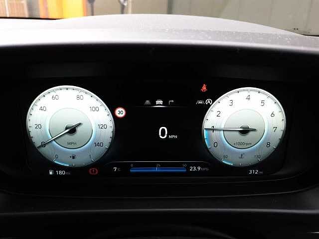 Hyundai BAYON HATCHBACK 1.0 TGDi Premium 5dr Green