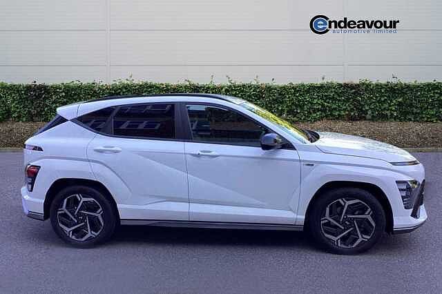 Hyundai KONA HATCHBACK 1.6T 138 N Line S 5dr DCT White