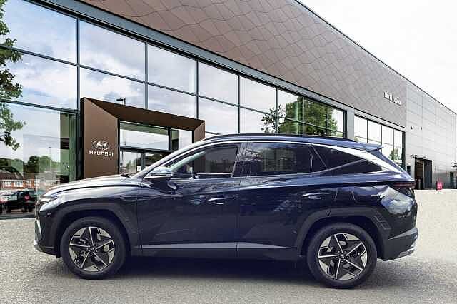 Hyundai TUCSON ESTATE 1.6T Plug-in Hybrid Premium 5dr Auto Black