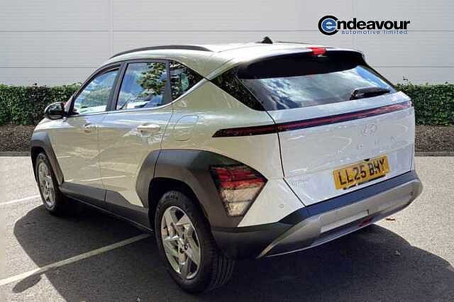 Hyundai KONA 1.6 T-GDi (138ps) Advance DCT White