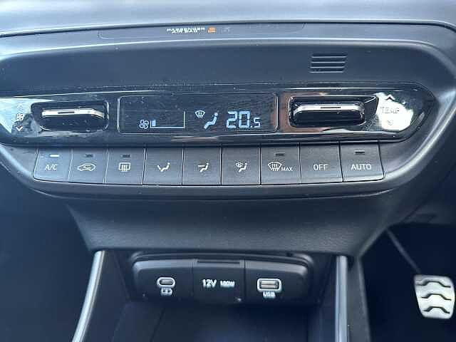 Hyundai BAYON 1.0 T-GDi (100ps) Premium Grey