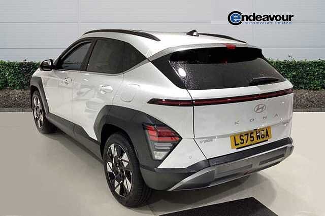 Hyundai KONA 1.6 GDi Hybrid Ultimate 5dr DCT Hatchback White