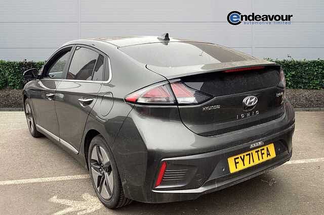 Hyundai IONIQ 1.6 GDi Hybrid Premium SE 5dr DCT