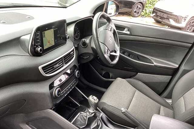 Hyundai TUCSON 1.6 GDi SE Nav (2WD) 5 Door