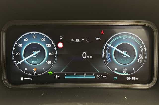 Hyundai KONA 1.6 GDi Hybrid Premium 5dr DCT White