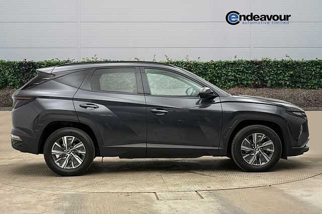 Hyundai TUCSON 1.6 TGDi Hybrid 230 SE Connect 5dr 2WD Auto Grey