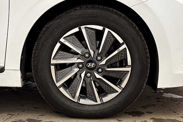 Hyundai IONIQ 100kW Premium 38kWh 5dr Auto