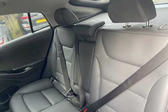 Hyundai IONIQ 1.6 GDi (105ps) Premium SE Hybrid DCT 5Dr HB