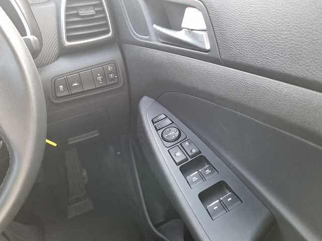 Hyundai Tucson Estate 1.6 GDi SE Nav 5dr 2WD