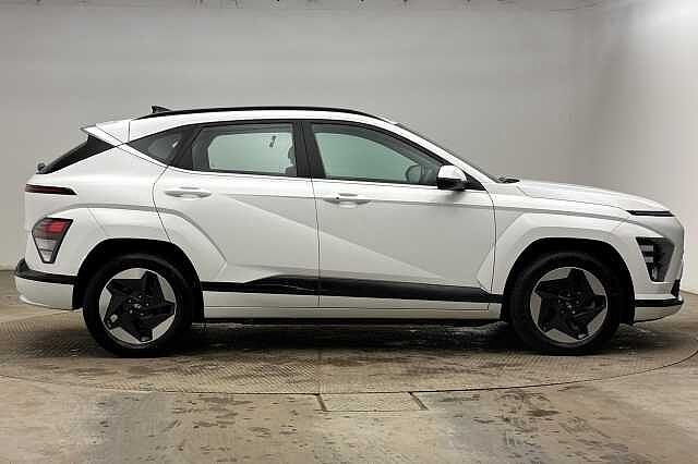 Hyundai KONA 160kW Advance 65kWh 5dr Auto White