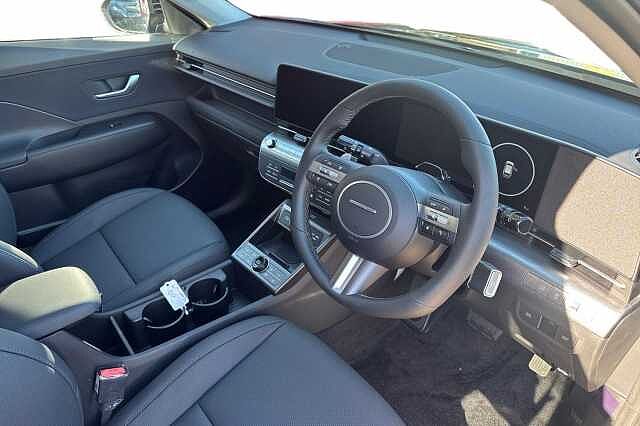 Hyundai KONA 1.6 Hybrid 138 Ultimate 5dr DCT Black