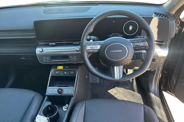 Hyundai KONA 1.6 Hybrid 138 Ultimate 5dr DCT Black