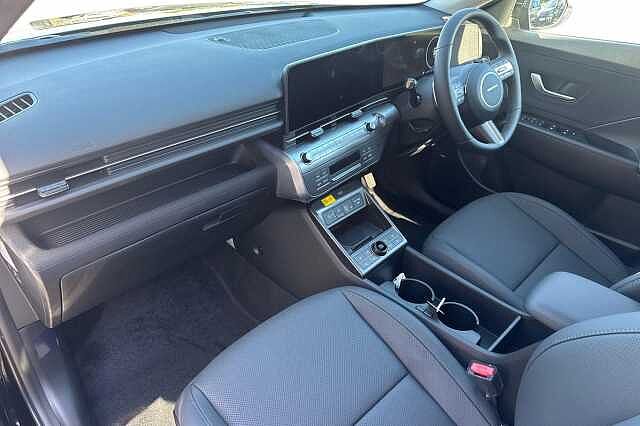 Hyundai KONA 1.6 Hybrid 138 Ultimate 5dr DCT Black