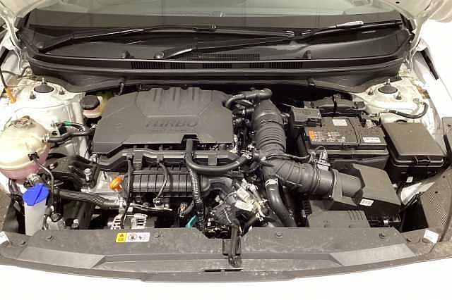 Hyundai I20 1.0T GDi Premium 5dr DCT Hatchback White