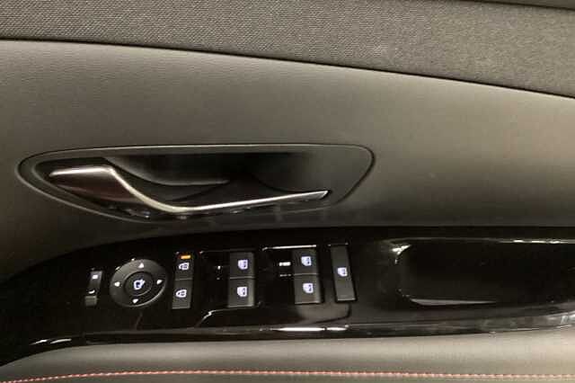 Hyundai TUCSON 1.6T 48V MHD N Line S 5dr 4WD DCT Red