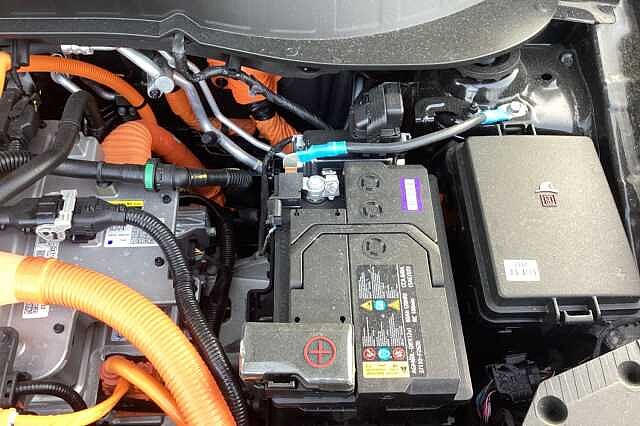 Hyundai INSTER 85kW 02 49kWh 5dr Auto Black