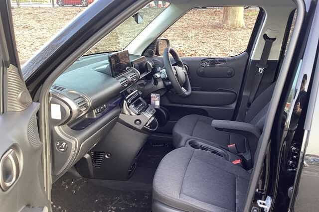 Hyundai INSTER 85kW 02 49kWh 5dr Auto Black