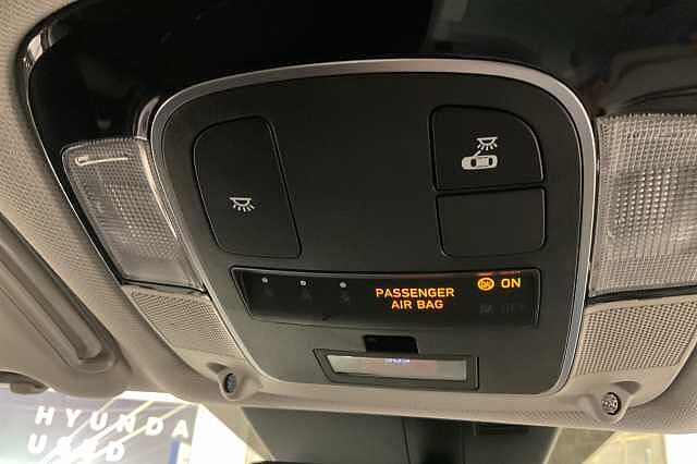 Hyundai TUCSON 1.6 TGDi Hybrid 230 SE Connect 5dr 2WD Auto Black