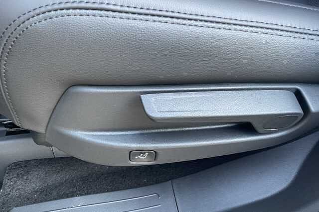 Hyundai SANTA FE 1.6 TGDi 239 Hybrid Ultimate 5dr Auto Silver