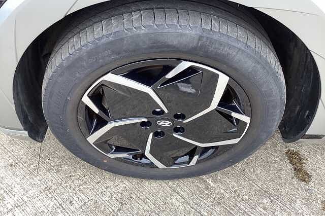 Hyundai IONIQ 5 E (217ps) Premium 73kWh RWD Black