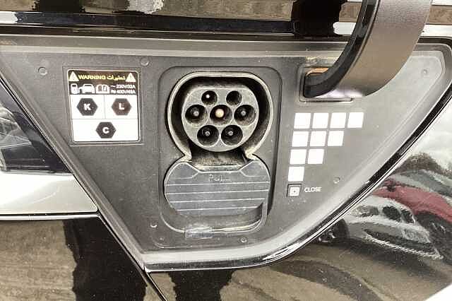 Hyundai IONIQ 5 E (217ps) Premium 73kWh RWD Black