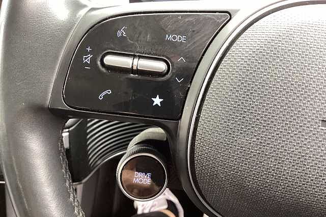 Hyundai IONIQ 5 E (217ps) Premium 73kWh RWD Black