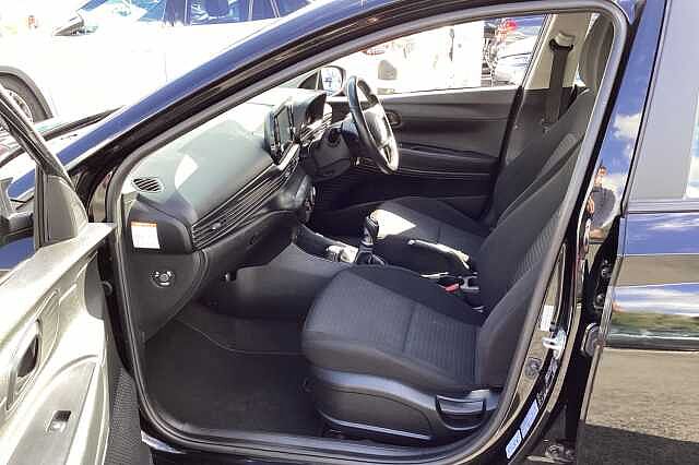 Hyundai I20 1.0 T-GDi 2022MY SE Connect Manual Black