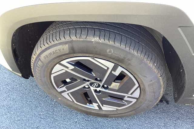 Hyundai TUCSON 1.6T Hybrid Advance 5dr Auto White