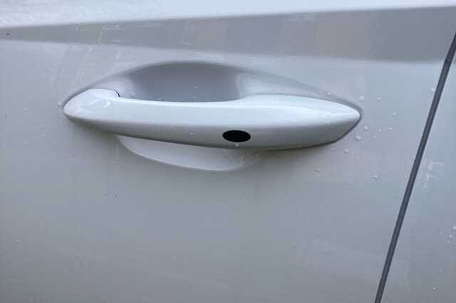 Hyundai TUCSON 1.6T Plug-in Hybrid Ultimate 5dr Auto White