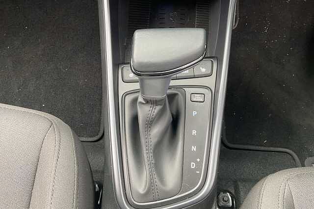 Hyundai BAYON 1.0 TGDi [90] Tech Line 5dr DCT Black