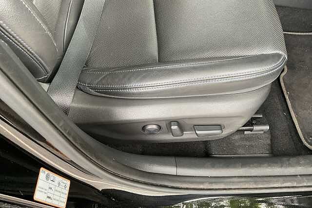 Hyundai KONA 150kW Ultimate 64kWh 5dr Auto Black
