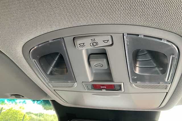 Hyundai KONA 150kW Ultimate 64kWh 5dr Auto Black