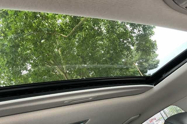 Hyundai KONA 150kW Ultimate 64kWh 5dr Auto Black