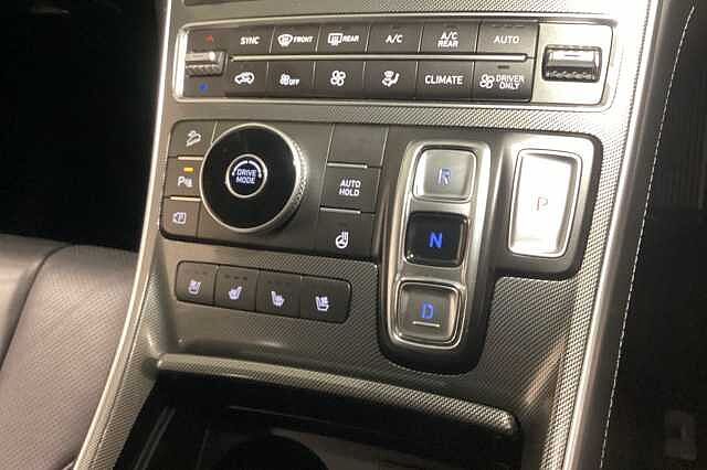 Hyundai SANTA FE 1.6 TGDi Hybrid Ultimate 5dr Auto