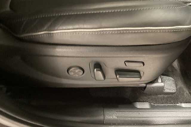 Hyundai SANTA FE 1.6 TGDi Hybrid Ultimate 5dr Auto