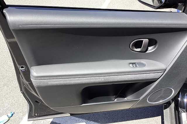 Hyundai IONIQ 5 239kW Ultimate 84 kWh 5dr AWD Auto Black