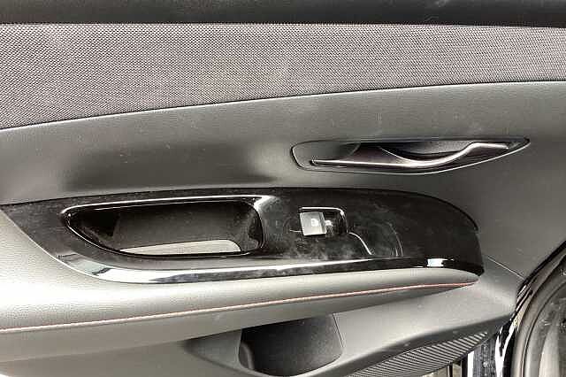 Hyundai TUCSON 1.6 T-GDi MHEV DCT 2023MY N Line Black