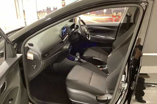 Hyundai I20 1.0T GDi 48V MHD Premium 5dr DCT Black