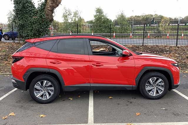 Hyundai TUCSON 1.6 TGDi Hybrid 230 SE Connect 5dr 2WD Auto Red