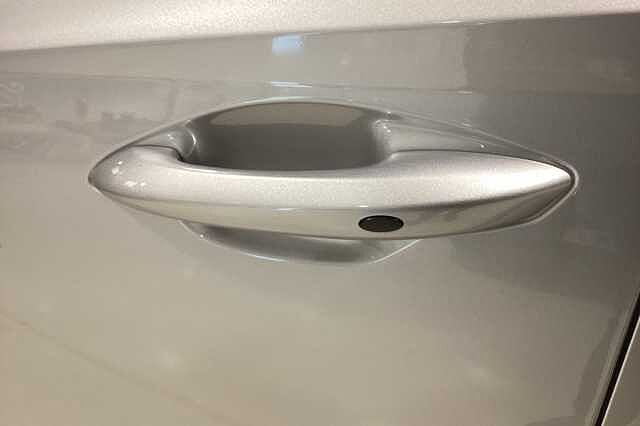 Hyundai TUCSON 1.6 T-GDi PHEV 4WD Aut. 2023MY Ultimate Silver